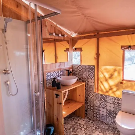 Safari Tent With Private Pool In Albufeira بيت للعطل